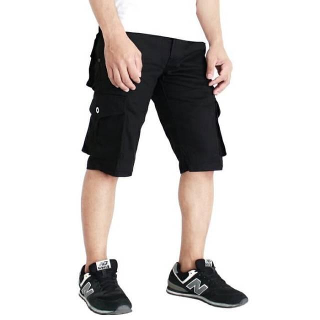 Gambar Celana Pendek Cargo Pria Cowok Keren Bahan tebal Bonus Sepatu - Hitam+Sepatu, 27 dari Tshopfashion undefined Tokopedia