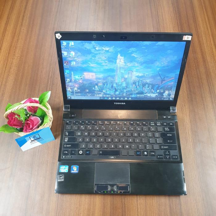 中古美品 新品SSD Wi-Fi有 15インチ 赤色 ノートパソコン 東芝 EX/37MR