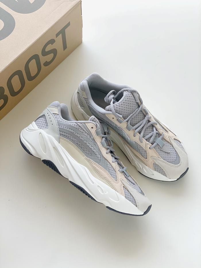 boost 700 cream