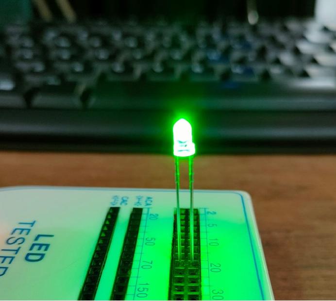 Gambar LED Super Bright 3mm 10pcs - Hijau dari javatech undefined Tokopedia