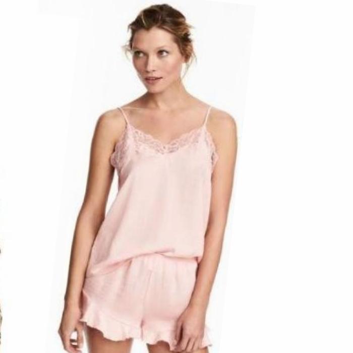 Gambar H&M SET BAJU TIDUR KIMONO HNM HM (VICTORIA SECRET LINGERIE BRA BH - SET BAJU TIDUR dari Cunishop777 undefined Tokopedia