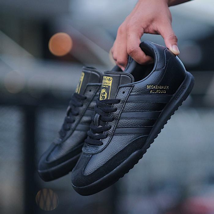 black beckenbauer sneakers