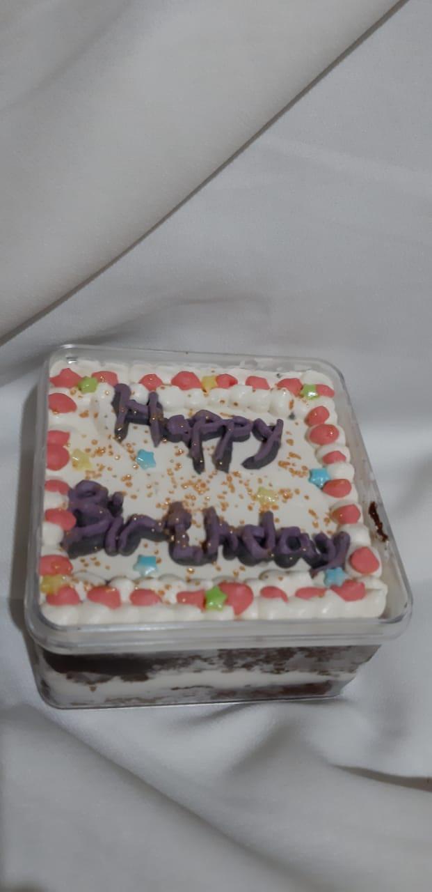 Gambar Cake Box Happy Birthday dari Linda Bakery undefined Tokopedia
