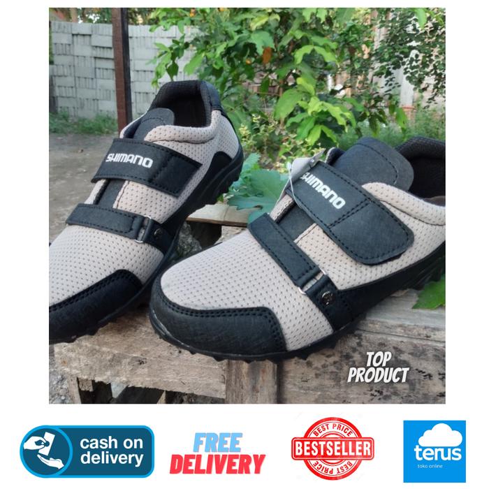 Gambar BARU !!! SEPATU GOWES SEPEDA MTB ROADBIKE SEPEDA GUNUNG FIXIE shimano - Putih, 39 dari TerussporT undefined Tokopedia