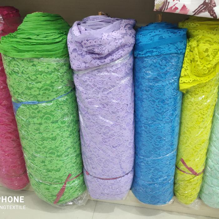 Gambar Kain Lace Brokat Lilac Special dari Moro Seneng Textile Surabaya undefined Tokopedia