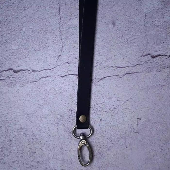 Gambar Tali ID CARD lanyard kulit, Tali Tas, Aksesoris Faux Leather Premium - Black dari Dialecta undefined Tokopedia