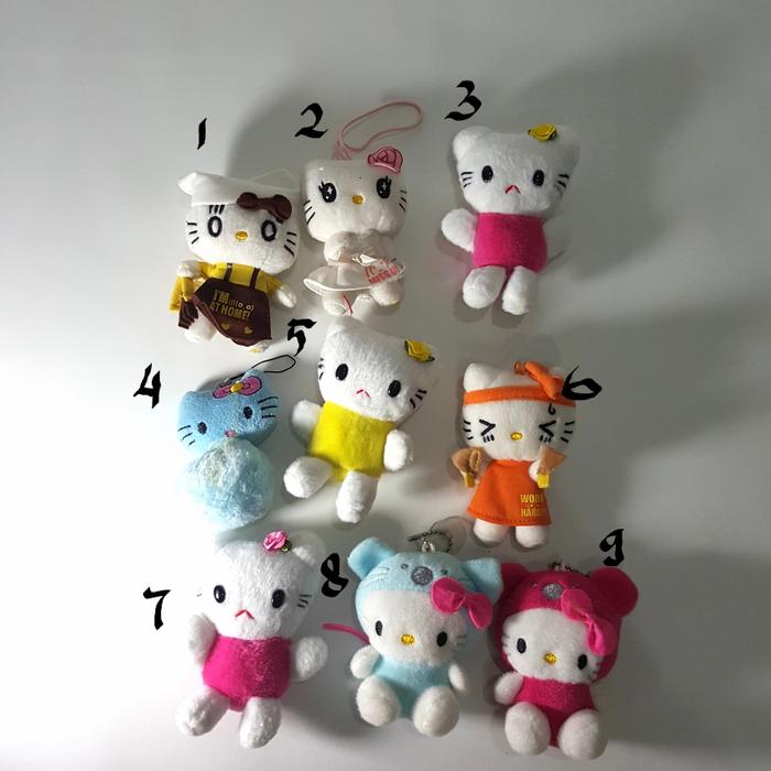 Gambar boneka hello kitty mini ukuran 10 cm, harga per 1 buah dari winstar77 undefined Tokopedia
