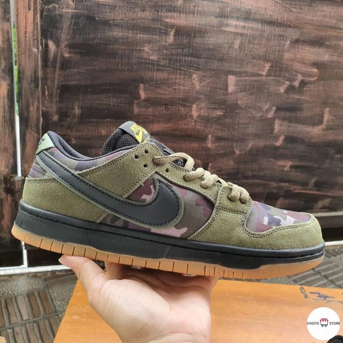 solid gold ovo x jordan