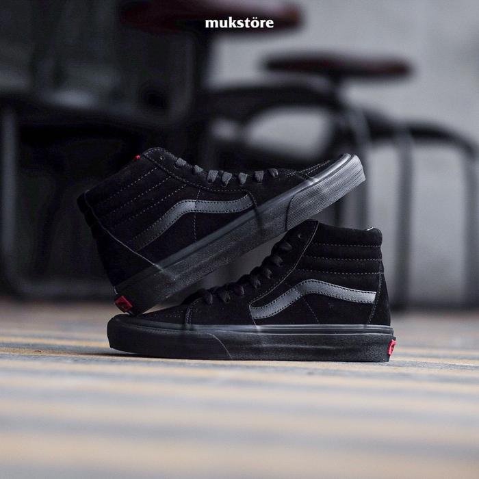 all black skate highs