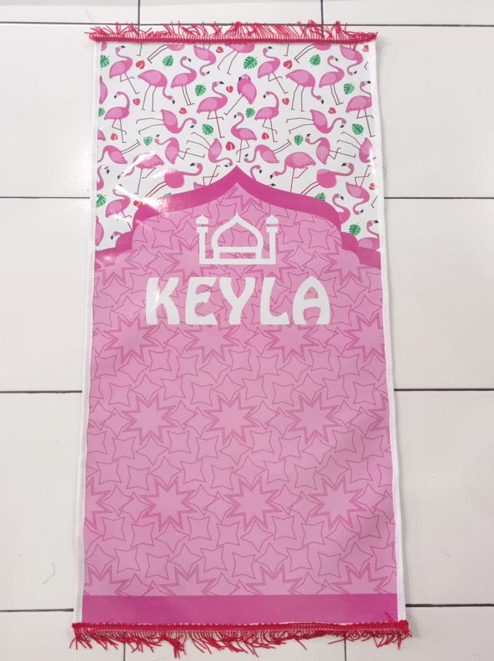 Gambar Sajadah Anak Custom Nama / Cetak Sajadah Souvenir Sajadah Custom Bebas - Pink dari pancawarnaprinting undefined Tokopedia