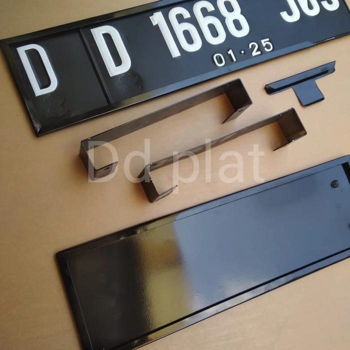 Gambar Dudukan tempat plat mobil isi 2 plat dari variasiplatnomor undefined Tokopedia