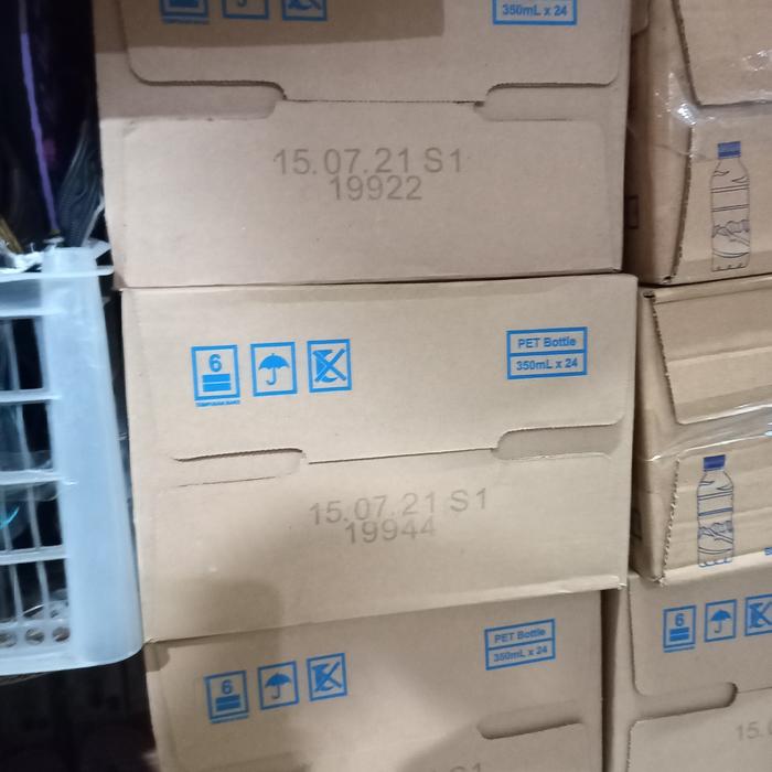 Gambar Pocari Sweat 350 ml 1 dus 24 botol dari Toko AMPM undefined Tokopedia