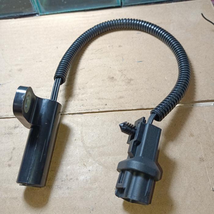 56027866AB Crankshaft Position Sensor, Jeep Cherokee XJ 1997-1999 - X