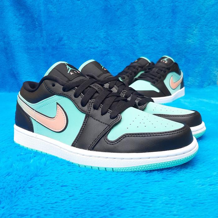 Jual jordan low se tropical twist Kota Tangerang