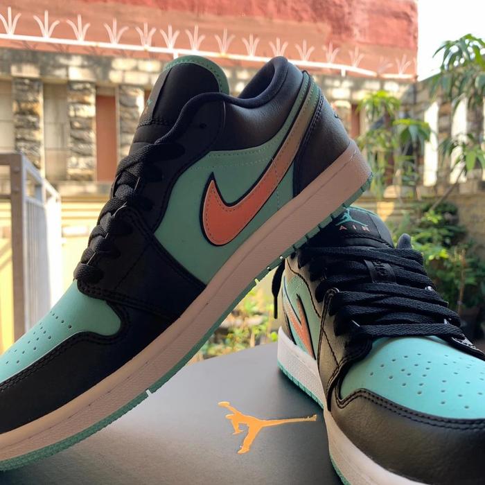 Jual AIR JORDAN LOW TROPICAL TWIST Jakarta Timur