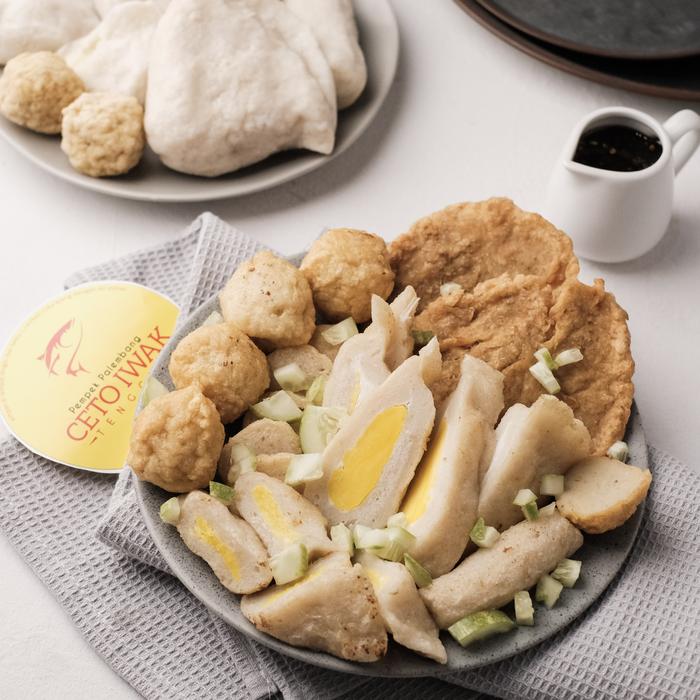 Gambar Pempek Mpek Mpek Empek Empek Tenggiri Asli Palembang Frozen Komplit dari Pempek Ceto Iwak undefined Tokopedia