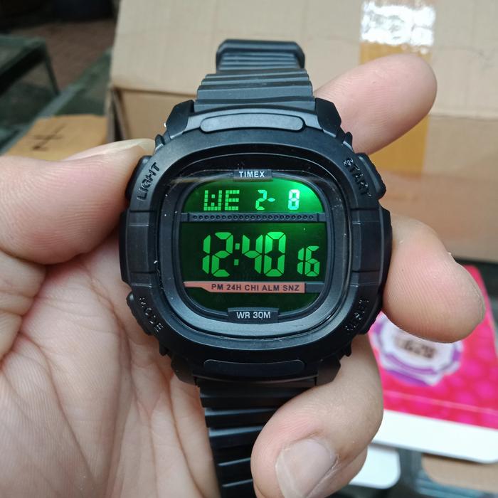 Gambar JAM tangan pria Sporty Timex Water proof starb Rubber - Hitam dari VizeOlshopp undefined Tokopedia