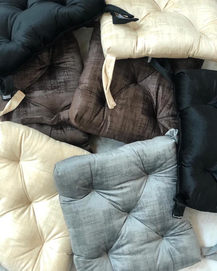 Gambar Iris Cushion - Hitam dari Atayafurnishings undefined Tokopedia