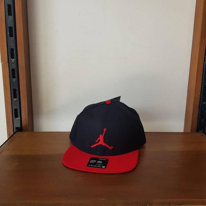 Jual Air Jordan PRO Snapback Bred 
