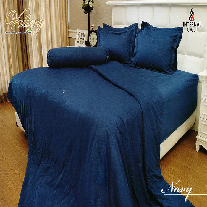 Gambar Bedcover Vallery Quincy Polos Emboss King 180x200 Tinggi 30 cm - Navy dari Senang Bahagia undefined Tokopedia