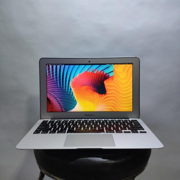 ★MacBook Air★持ち運び便利な11inch i5 高速SSD搭載 即日発送】MacBook Air 11inch OSインストール済 高速SSD - メルカリ