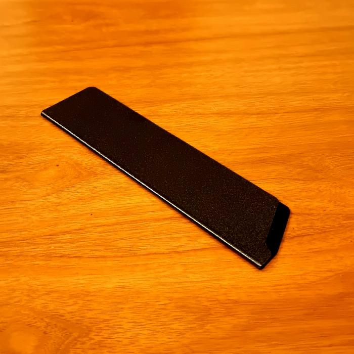 Gambar Pelindung Bilah Pisau - UL Plus Knife Guard Ukuran 10cm - 30cm - 22CM dari Upscale Living undefined Tokopedia