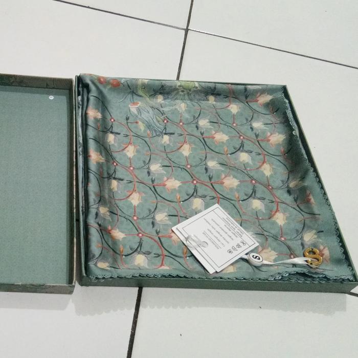 Gambar Buttonscarves The Topkapi Series - Turquoise Shawl dari ellicute1985 undefined Tokopedia