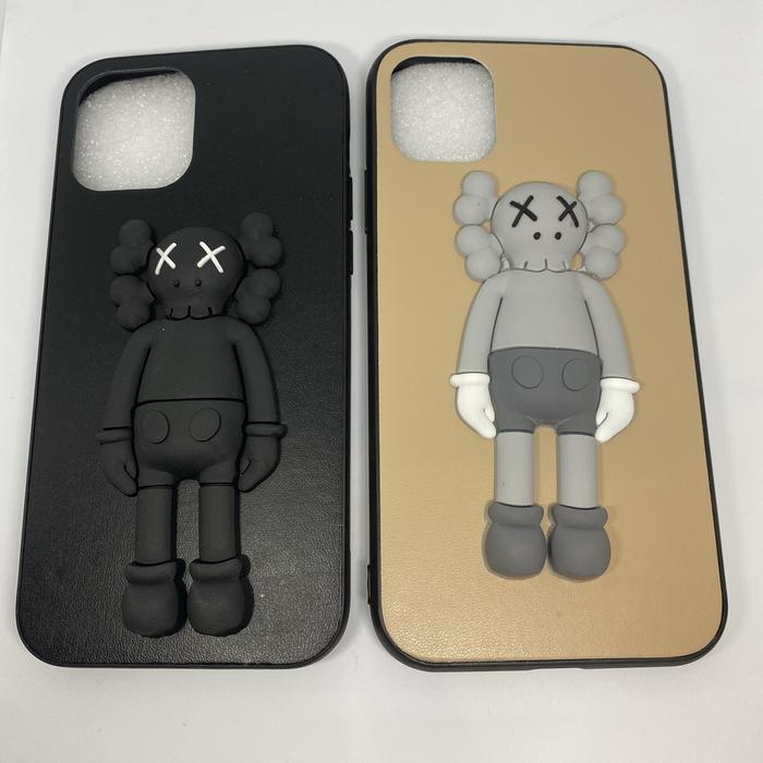 Gambar Softcase Casing Iphone Kaws 11 & 12 - Hitam, Iphone 12 dari NISoftcase undefined Tokopedia
