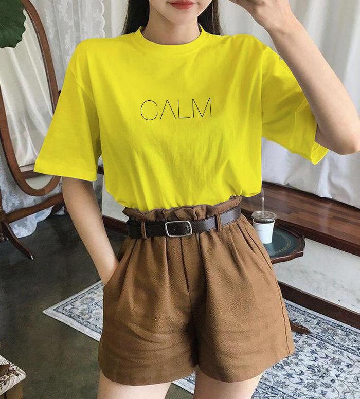 Gambar LOFE CLOTHING -Kaos Wanita Premium Katun Combed 30"s/ CALM - Kuning, S dari LOFE.ID undefined Tokopedia