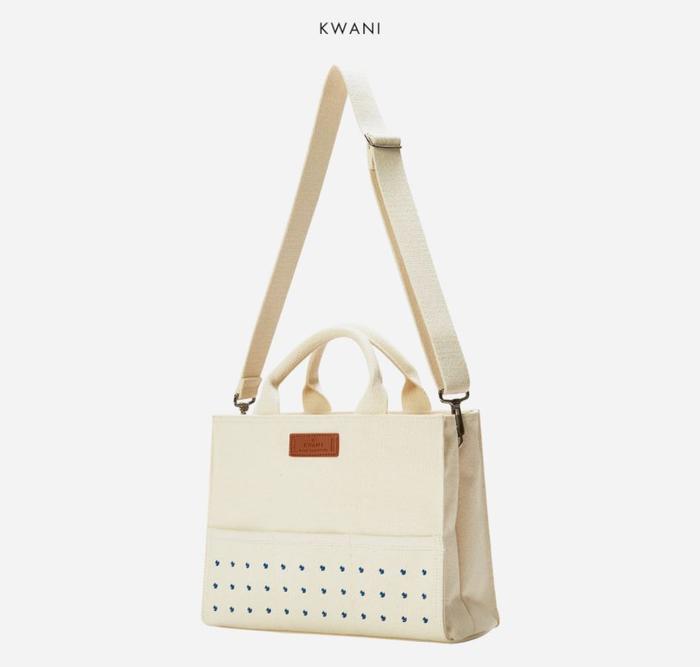 Gambar Kwani Casual Printed Studs Pro Bag - ivory dari Mongschics undefined Tokopedia