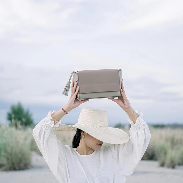 Gambar flickabag w282 - khaki dari adishabag undefined Tokopedia