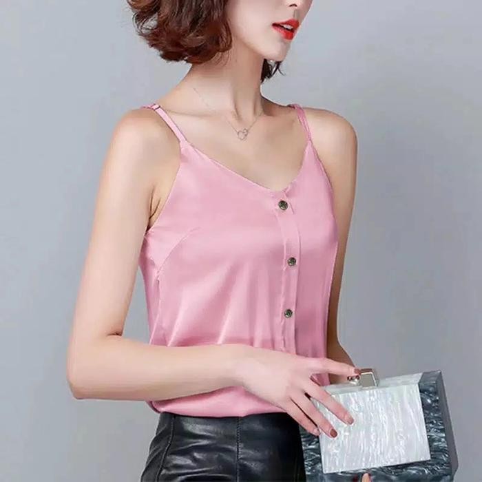 Gambar tank top Tengtop V neck wanita camisol Moscrepe import Sexy premium - Dusty Pink, M dari juragan putri undefined Tokopedia