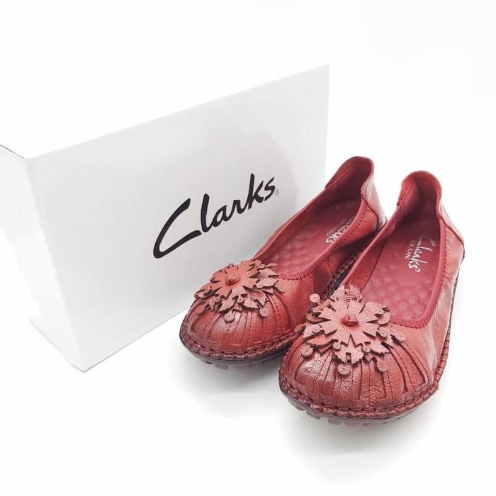 Gambar Sepatu Clarks RG-879 / Clarks 879 / Sepatu Kantor / Sepatu Kerja / - Merah, 40 dari OL SHOP 888 undefined Tokopedia