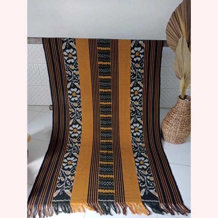 Gambar KAIN TENUN BLANGKET ETNIK - TENUN IKAT TROSO K26 - h dari Tenun Lavanya undefined Tokopedia