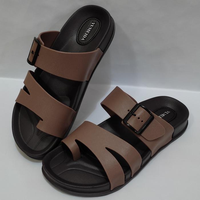 Gambar Sandal Pria Jepit Jempol S38-43 Yumeida Gesper Sendal Karet - Hitam Grey, 38 dari GROSIRAN SANDAL MURAH 2 undefined Tokopedia