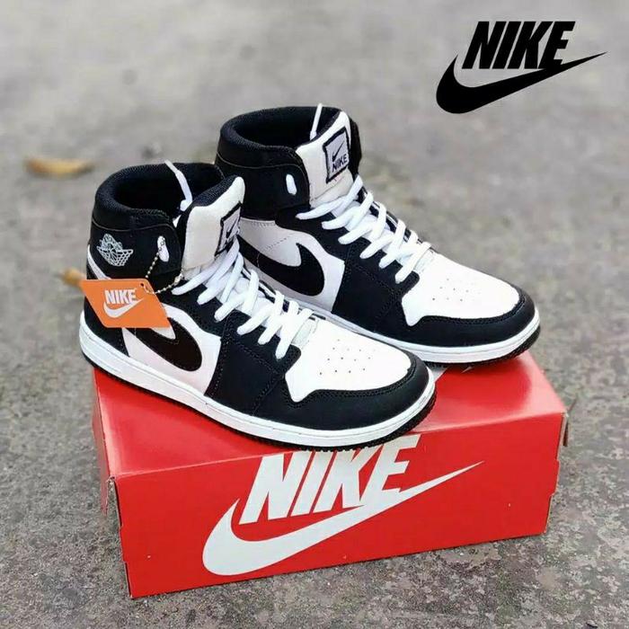 Gambar SEPATU NIKE JORDAN MODEL TERBARU NIKE BOOTS OLAHRAGA KEREN BASKET - Hitam, 43 dari ZAMONIC undefined Tokopedia