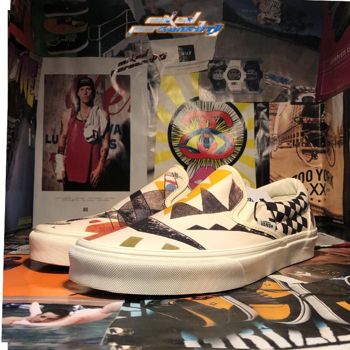 Gambar Vans X MoMA Classic Slip-On “Vasily Kandinsky” dari Mixed Personality undefined Tokopedia