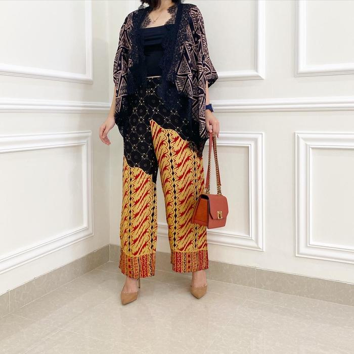 Gambar outer midi lace/outer batik - hitam ketupat dari LAUSBOUTIQUE undefined Tokopedia