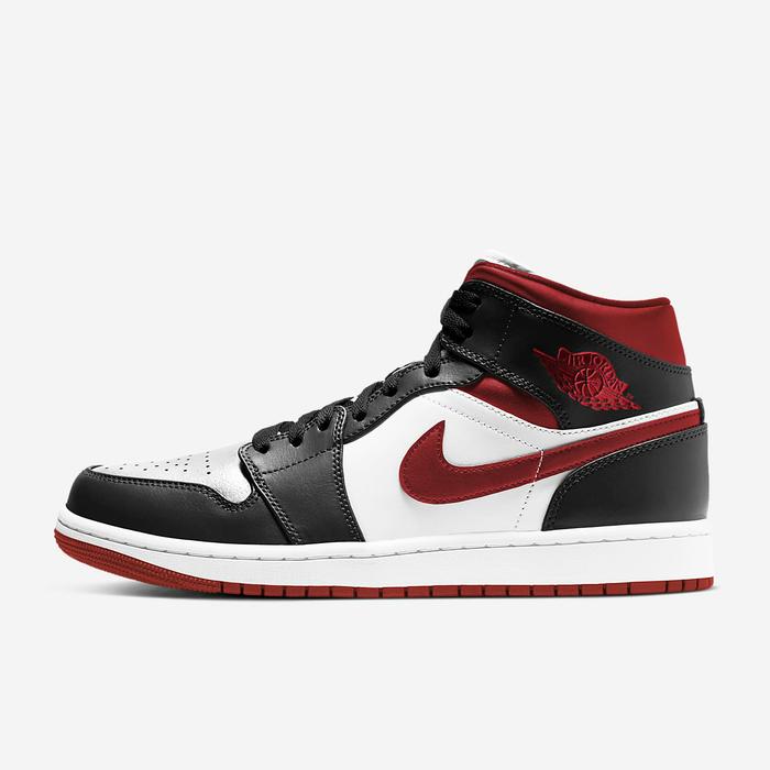 Sepatu Nike Air Jordan Black And Red Mid Jordan Sepatu Basket Sepatu Nike  Jordan Jual Sepatu Basket Nike Air