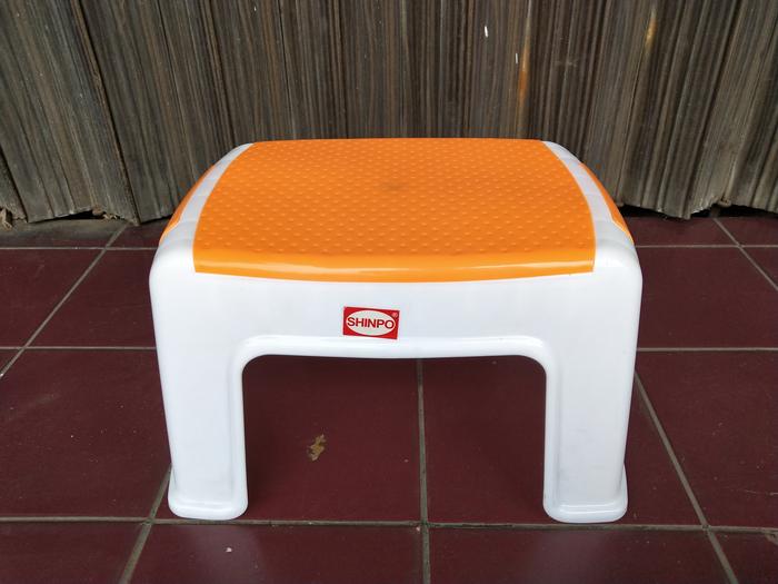 Gambar Bangku Jongkok Amado Shinpo SIP 190 / Kursi Pendek Plastik - Orange dari AR Perabot Bekasi undefined 5 Tokopedia