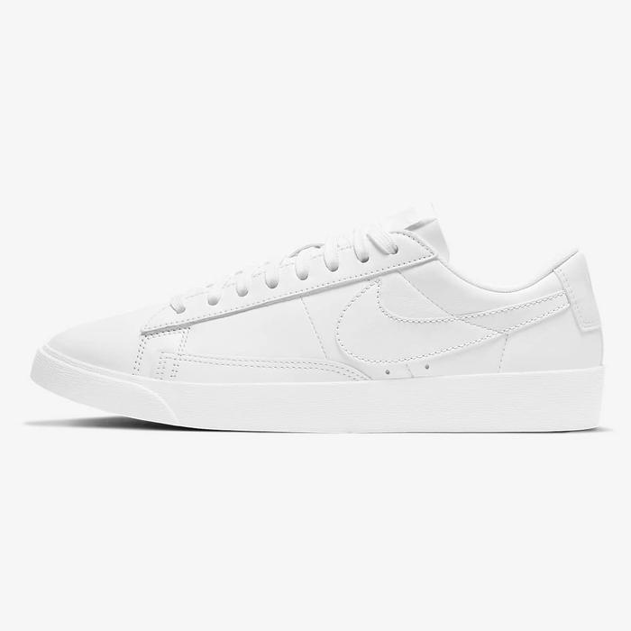 Jual NIKE BLAZER LOW LE WOMENS TRIPLE WHITE ORIGINAL - Kota Bekasi - bills'  shop | Tokopedia