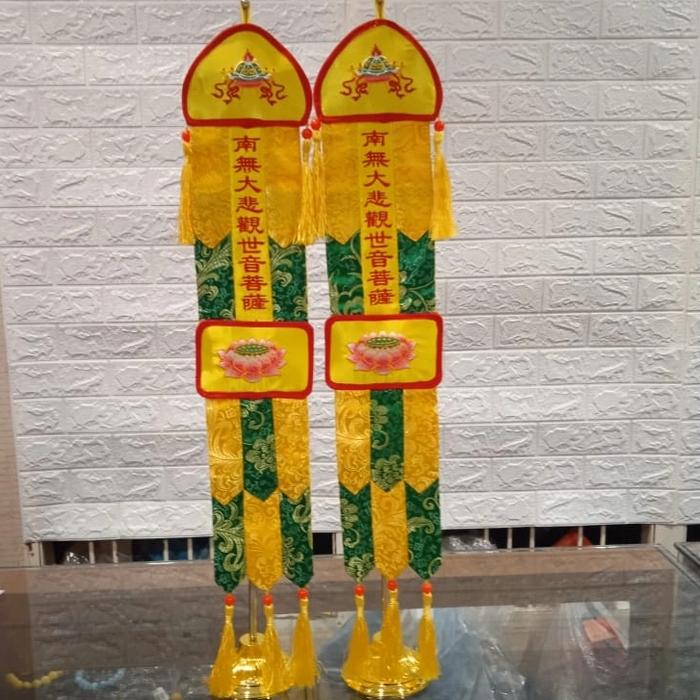 Gambar Panji Bodhisattva Kwan I'm/Bodhisattva Kstigarbha - Nm KwanIm Phusa dari Bursa Dhammarakkhita undefined Tokopedia