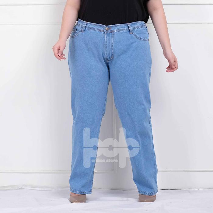 Gambar Celana Jeans Boyfriend Jumbo Bigsize 31-38 - Sky Blue, 38 dari DYCY.Label undefined Tokopedia