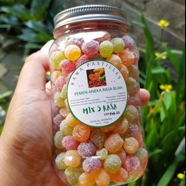 Gambar PERMEN RAMA PASTILLES ANEKA RASA (Kemasan Botol 420gr) - MIX 5 RASA, BOTOL 420 GR dari Toko RAMA Pastilles undefined Tokopedia