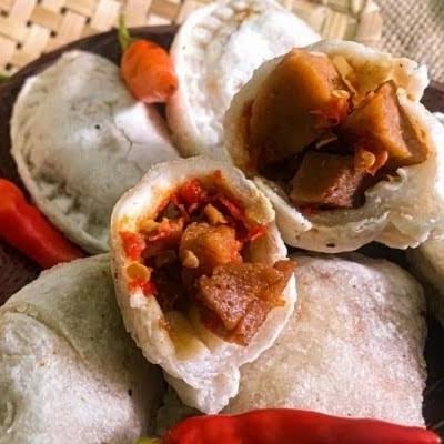 Gambar Cireng Isi Bakso Pedas by Dapur Utami dari Dapur Utami Catering undefined Tokopedia