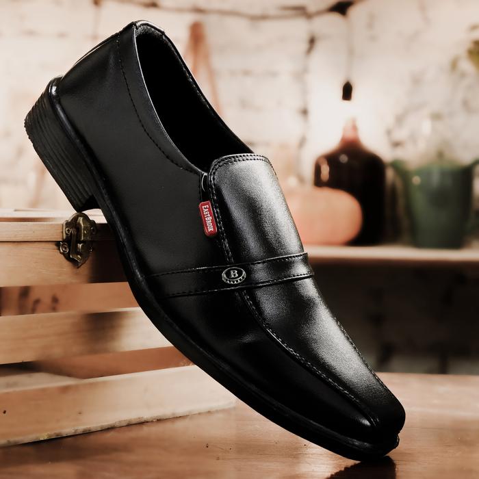 Gambar sepatu pantofel pria model oxford formal kantor pesta wisuda kerja pdh - Hitam, 43 dari UsaCollection_NEW undefined Tokopedia