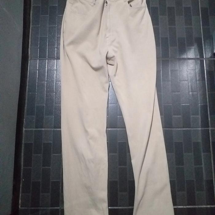 Gambar Celana Chinos Cream Pria dari Randomly Store 91 undefined Tokopedia