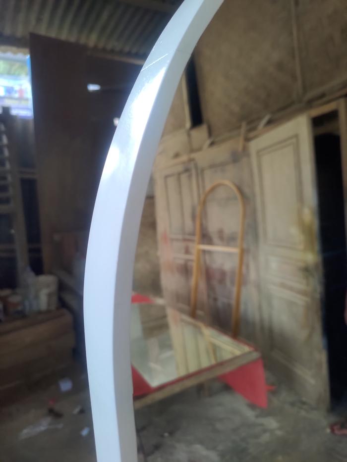 Gambar Irregular Mirror - Venus - Putih dari Bercermin Jakarta undefined Tokopedia