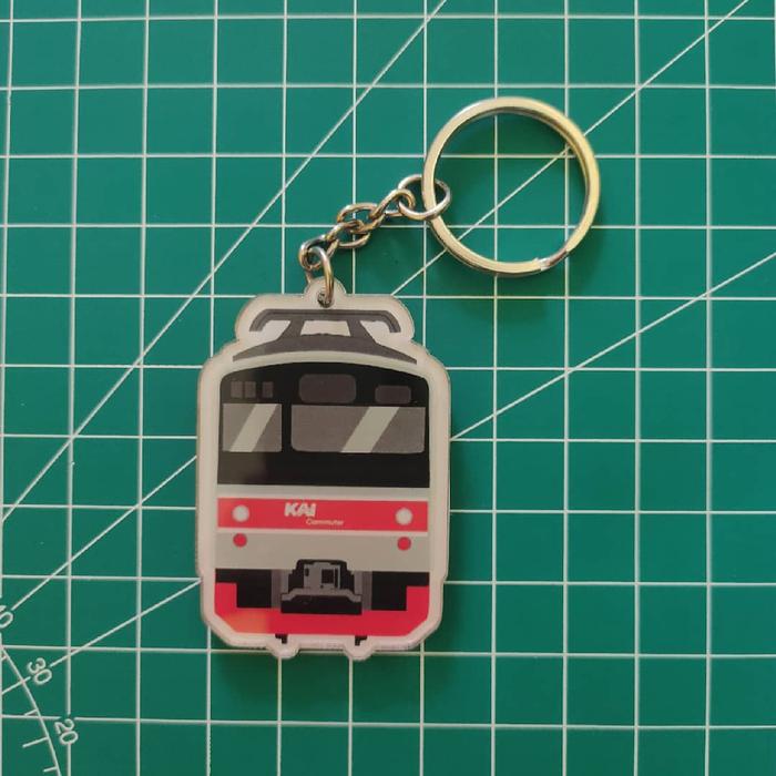 Gambar gantungan kunci miniatur kereta seri krl dari devananta.store undefined Tokopedia