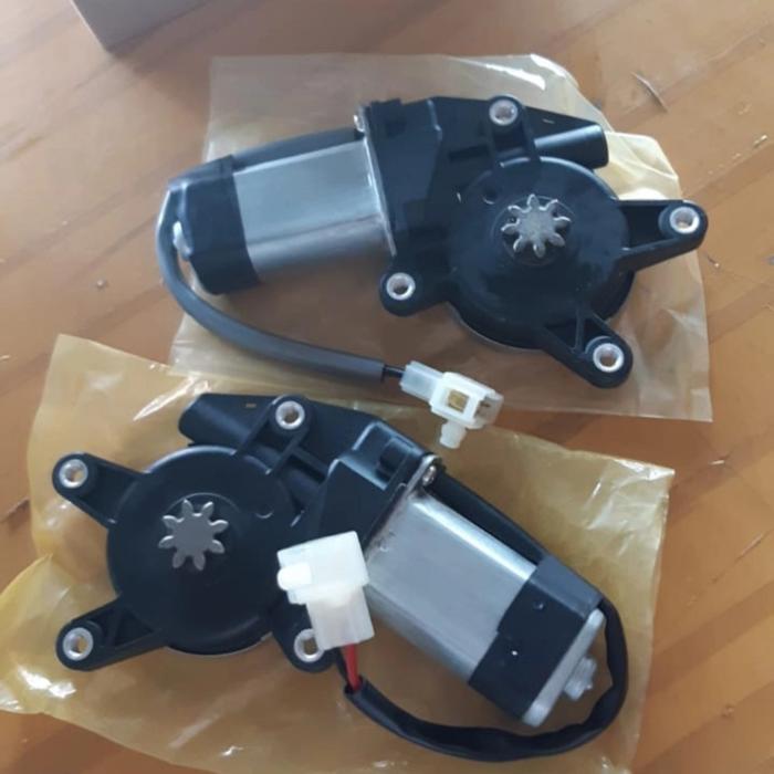 Gambar Motor Power Window Isuzu Panther Kotak dari oli motor panther undefined Tokopedia